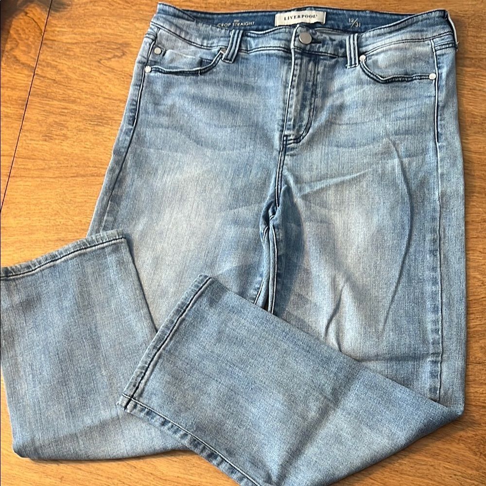 Liverpool Crop Straight Leg Jeans